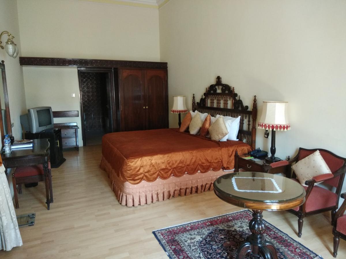 Lalitha Mahal Palace Hotel Mysore Bagian luar foto