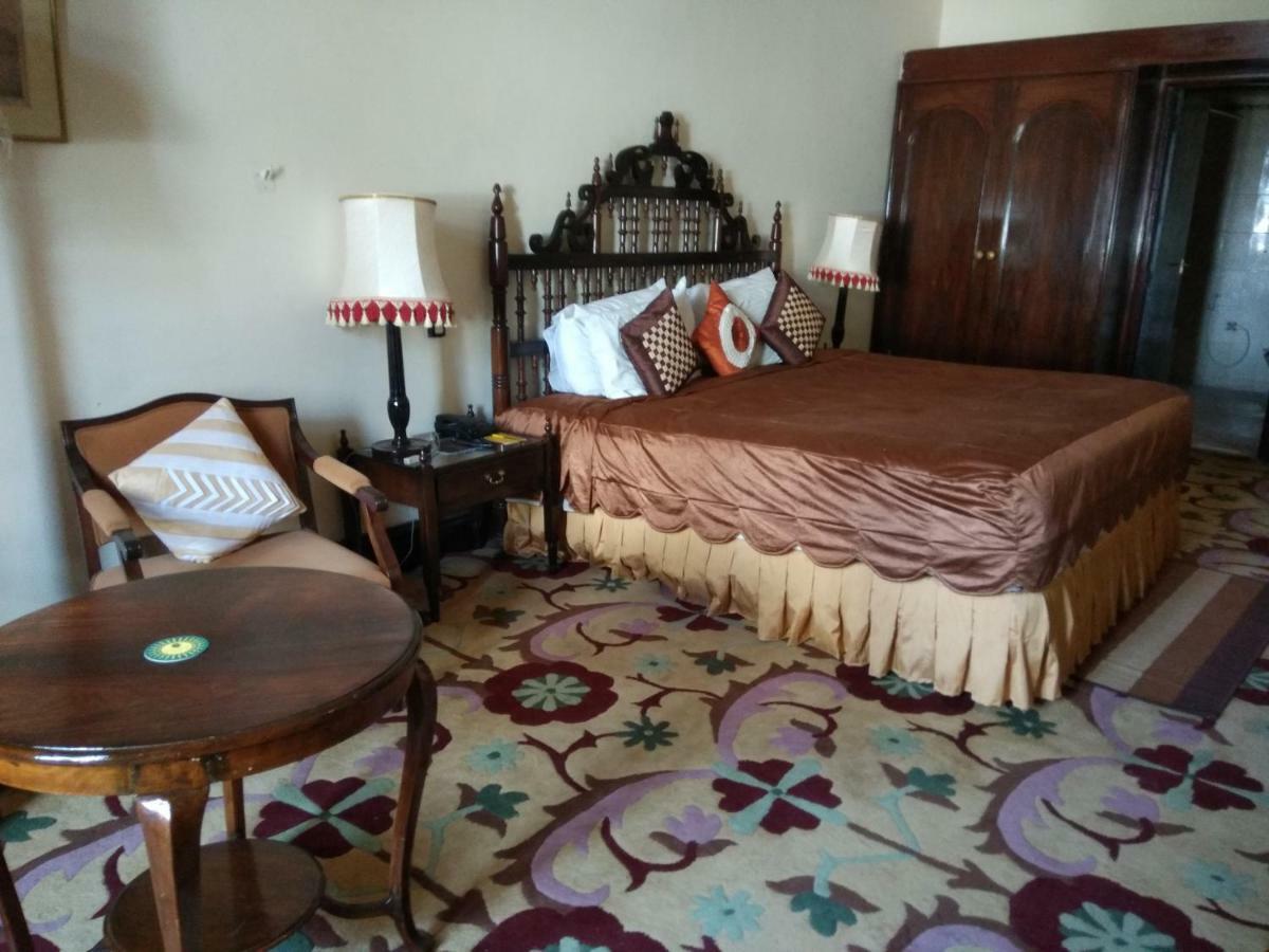 Lalitha Mahal Palace Hotel Mysore Bagian luar foto